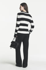 STRIPE CREW NECK SWEATER