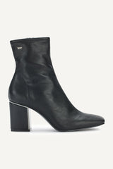 CAVALE ANKLE BOOT
