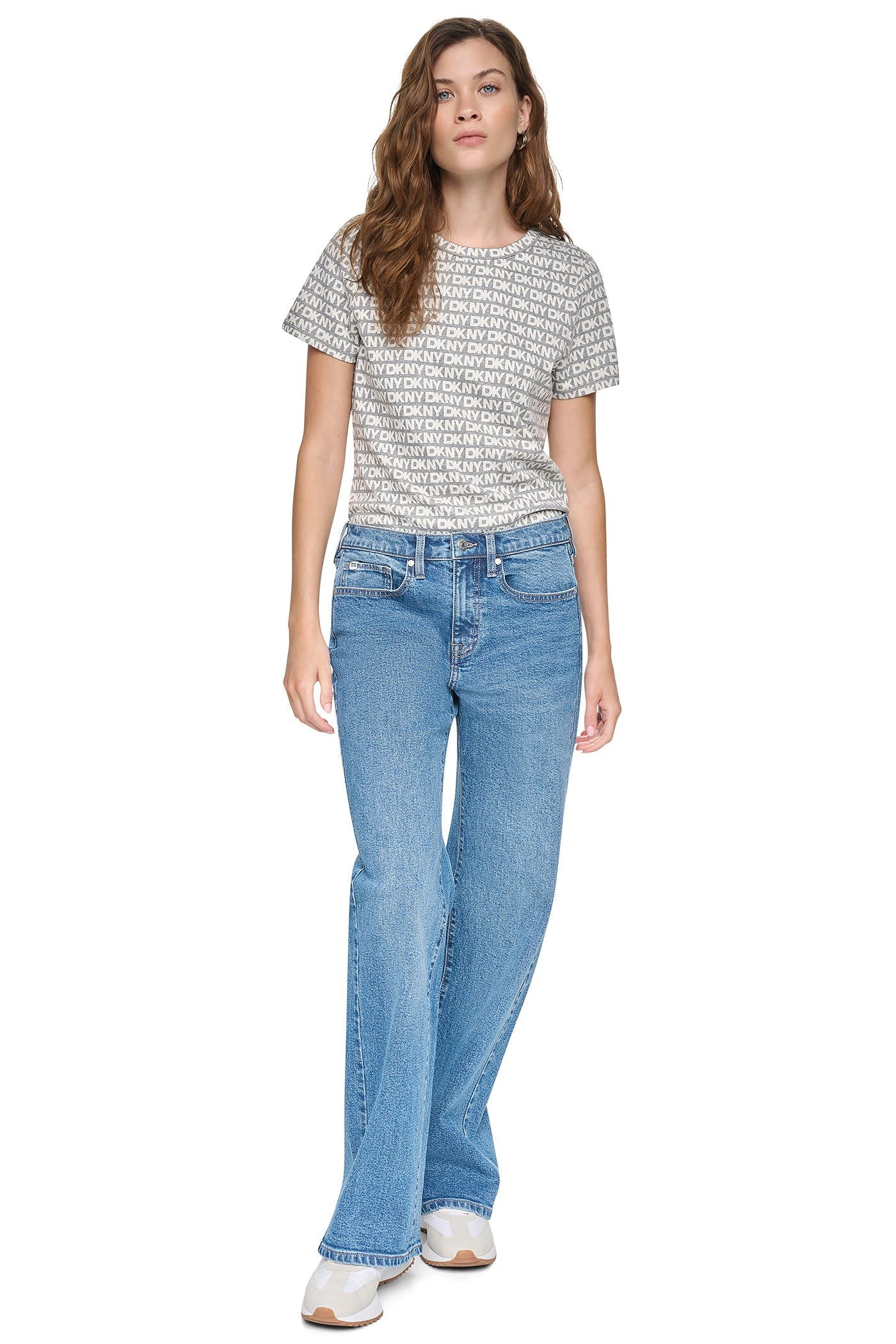 MID-RISE MODERN STRAIGHT LEG JEAN