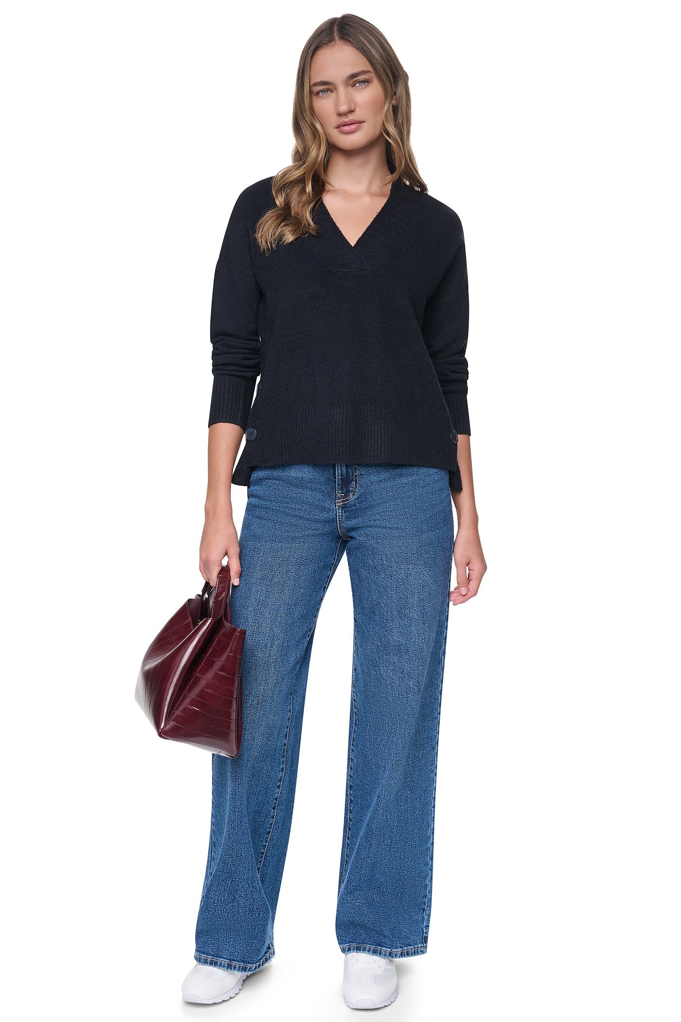 BUTTON DETAIL V-NECK SWEATER