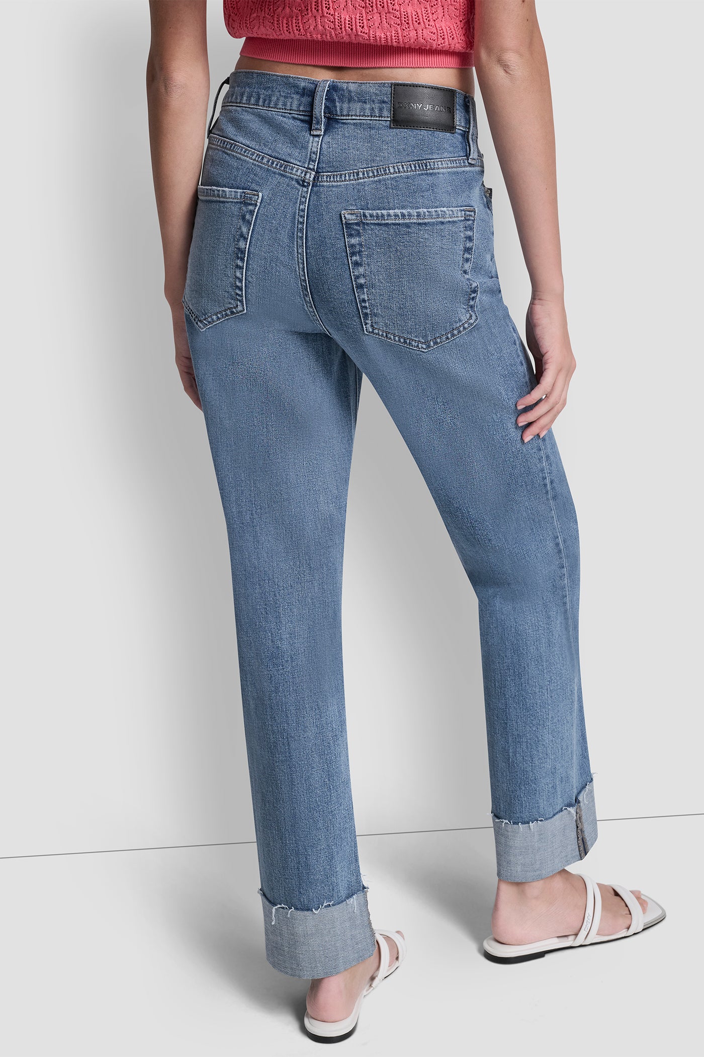 HIGH-RISE CLASSIC STRAIGHT LEG WITH CUFF