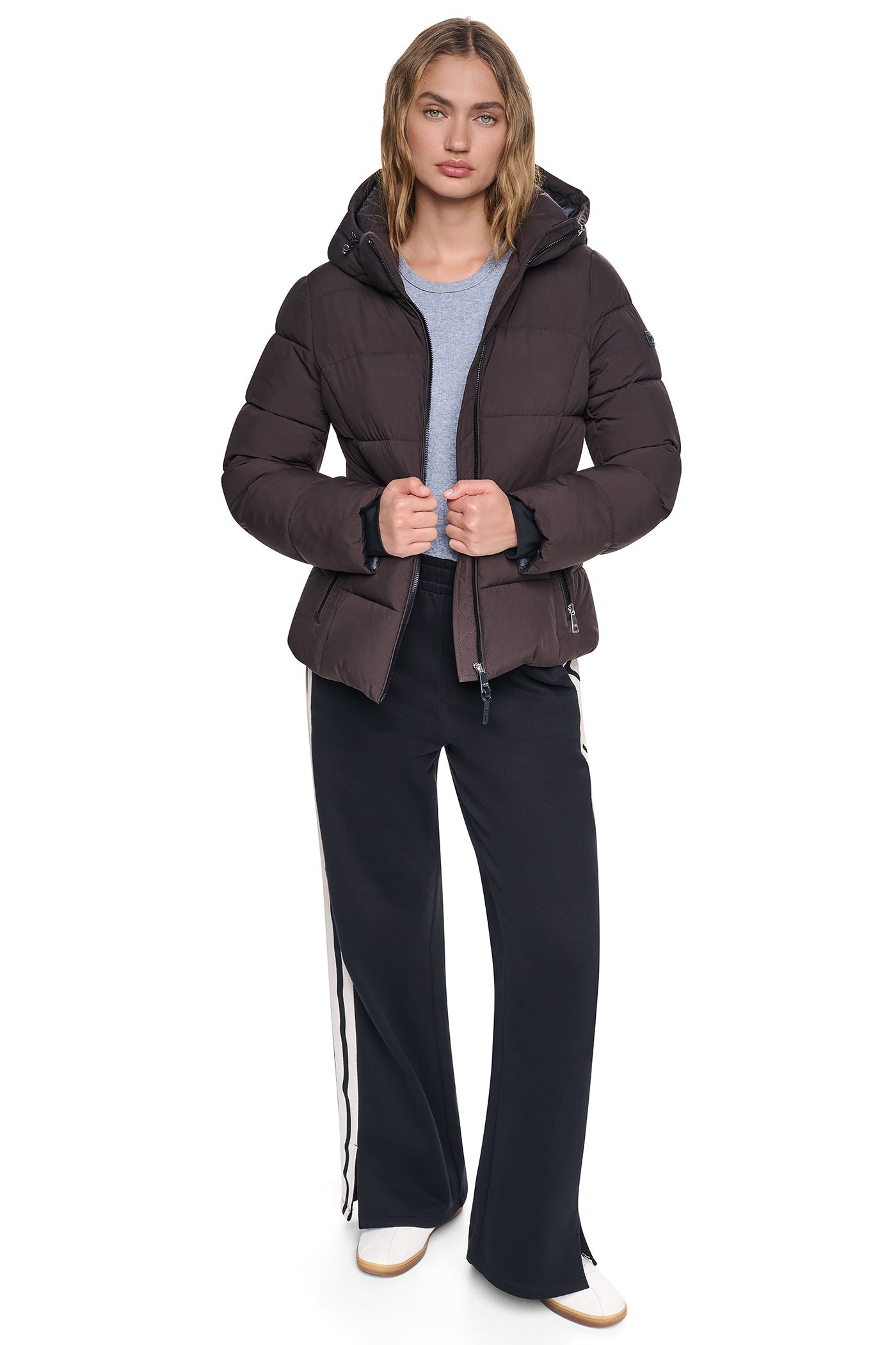 STRETCH HOODED PUFFER JACKET