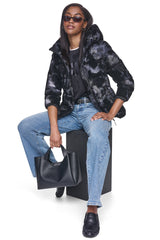 STRETCH HOODED PUFFER JACKET