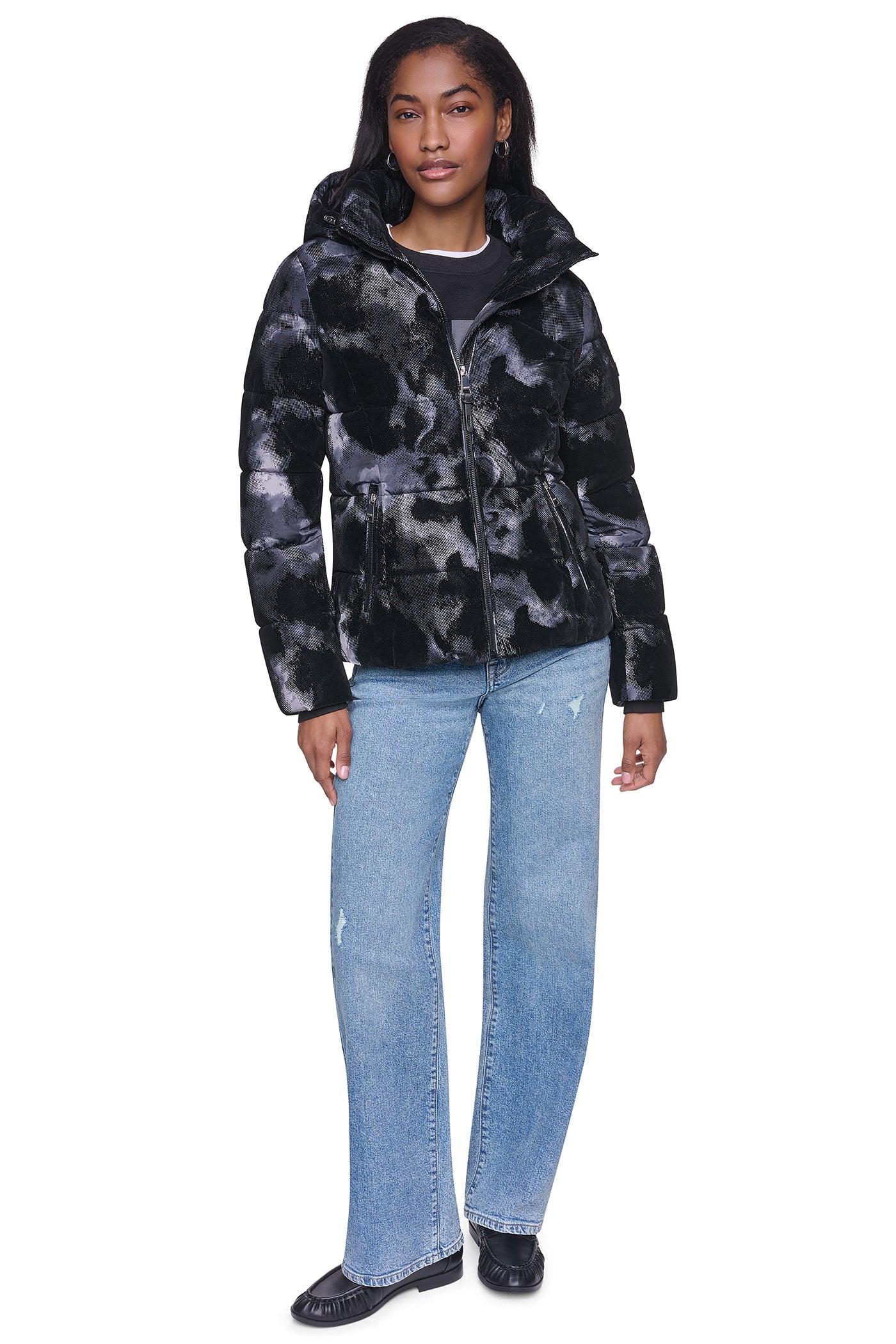 STRETCH HOODED PUFFER JACKET