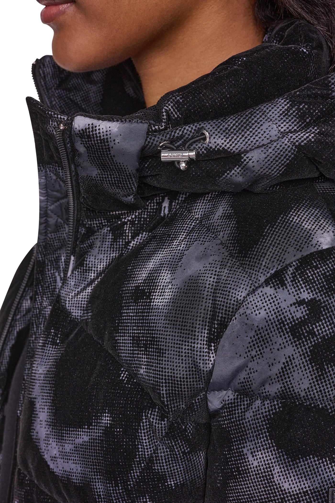 STRETCH HOODED PUFFER JACKET