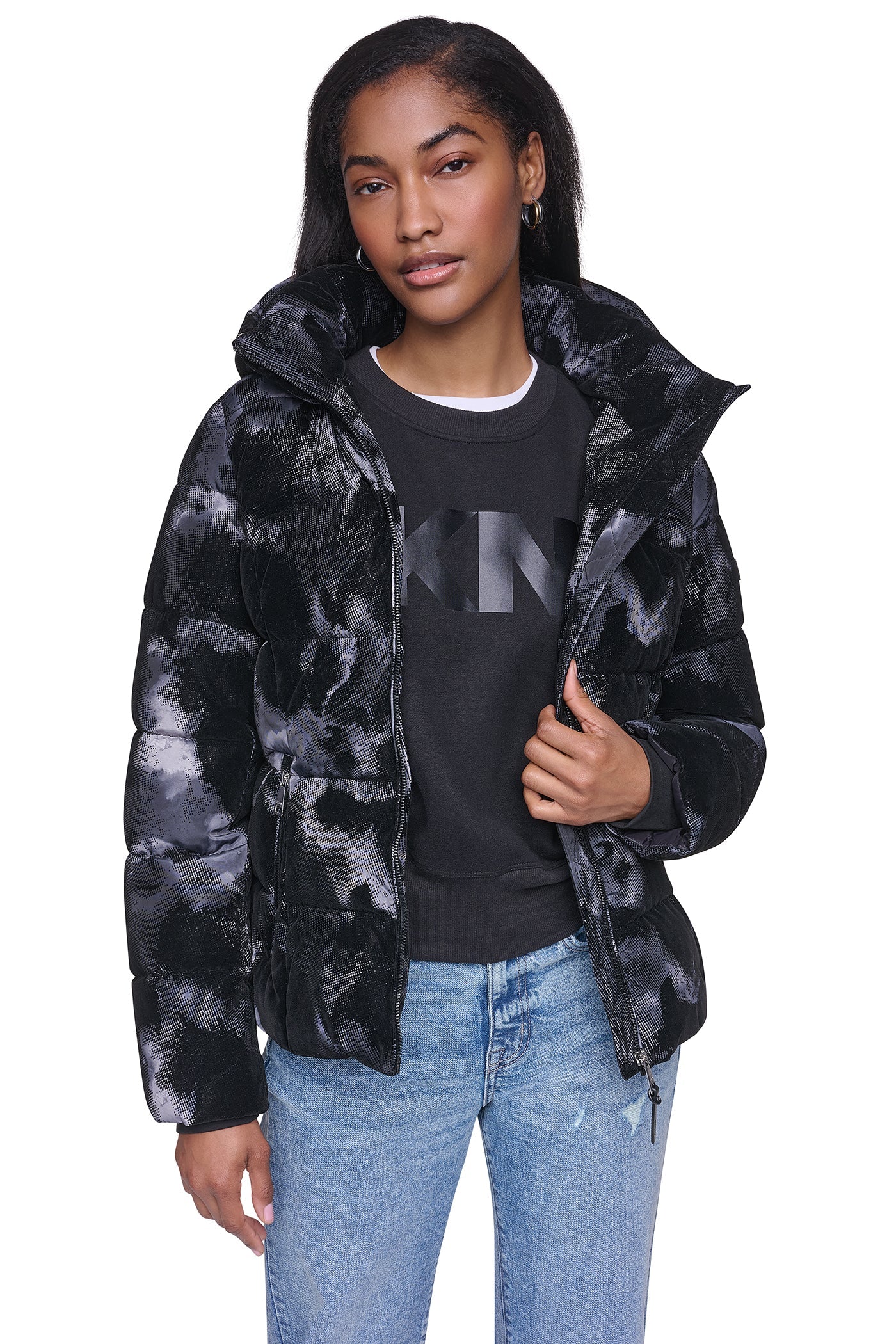 STRETCH HOODED PUFFER JACKET
