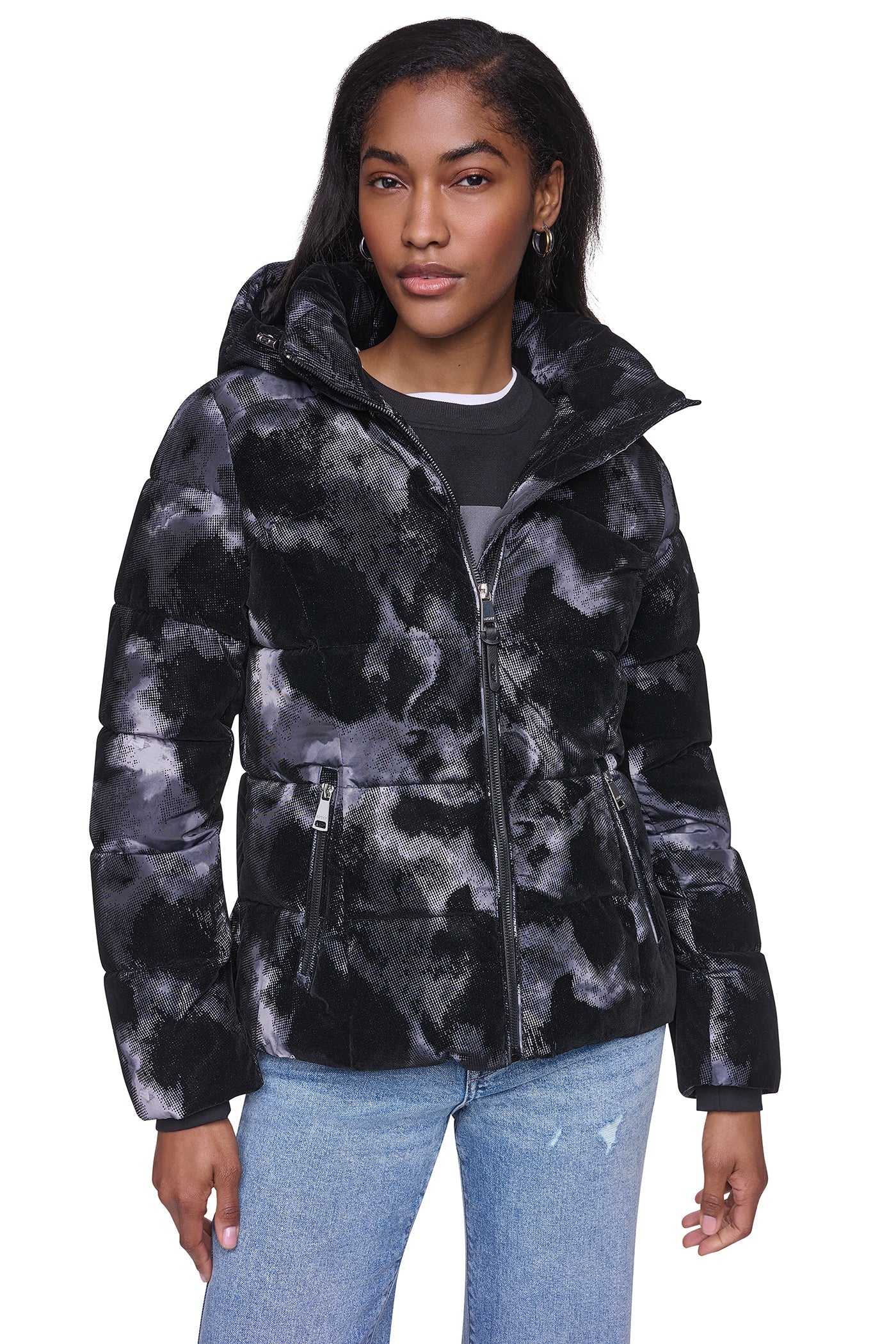 STRETCH HOODED PUFFER JACKET