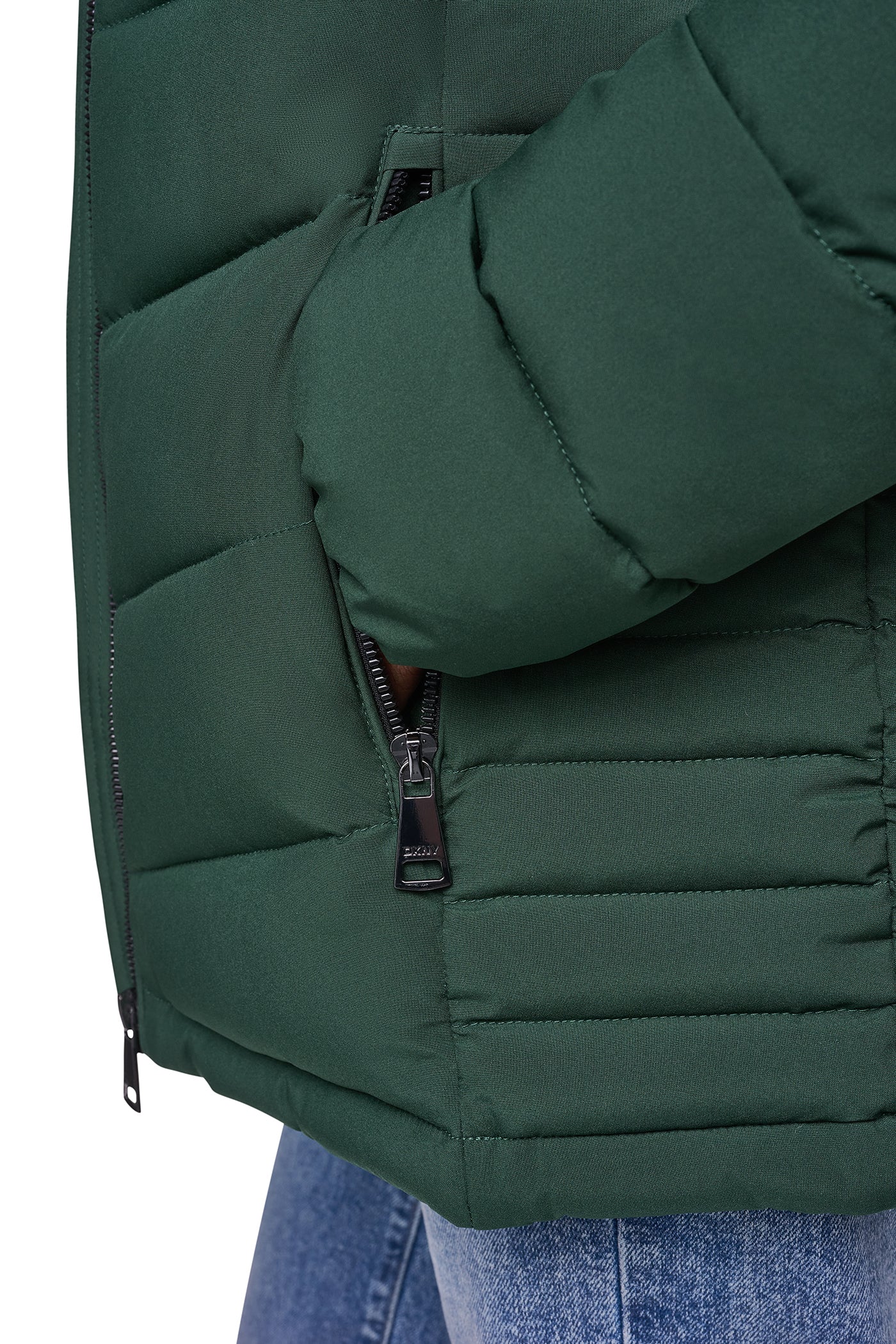 PACKABLE PUFFER JACKET