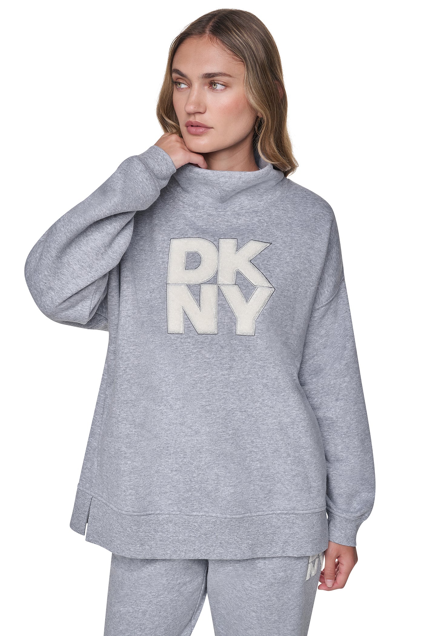 CHENILLE LOGO MOCK NECK SWEATSHIRT