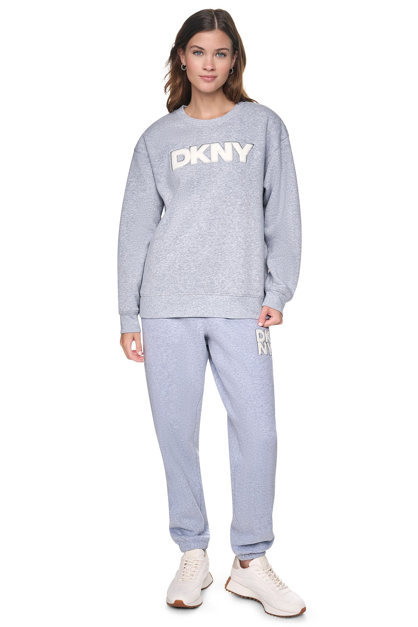 CHENILLE LOGO SWEATSHIRT