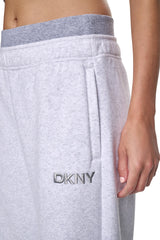 HIGH-RISE METALLIC EMBROIDERY LOGO BOYFRIEND PANT