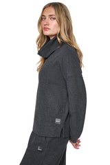 FUNNEL NECK PULLOVER