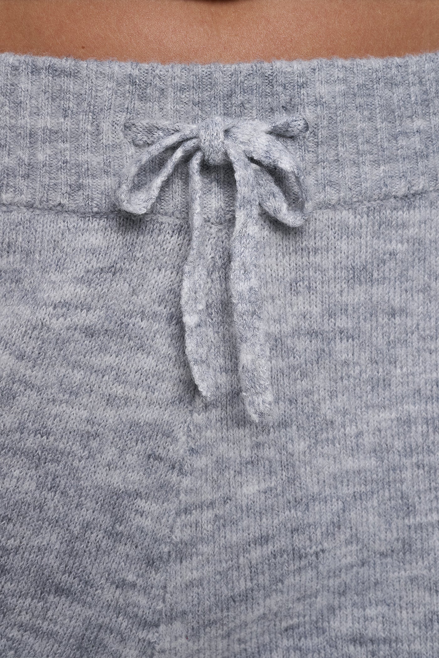 COZY CABLE HIGH-RISE SWEATER JOGGER